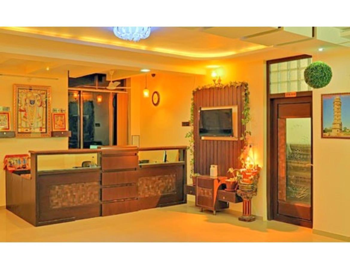 Hotel Shivam Fort View, Chittorgarh Exterior photo
